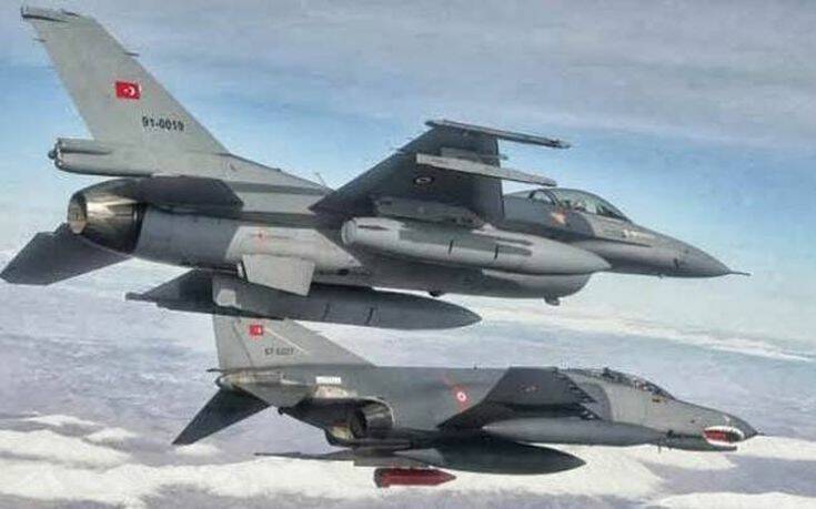 Ζεύγος τουρκικών F-16 πέταξε πάνω από τις Οινούσσες