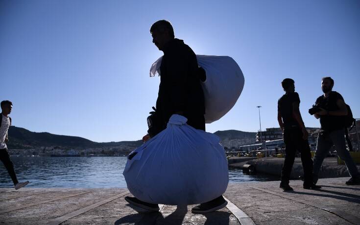 Κάτοικοι στη Λέσβο δεν επέτρεψαν σε πλοίο τροφοδοσίας να δέσει στο λιμάνι