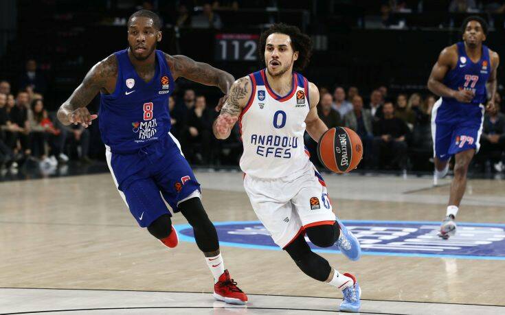 Euroleague: «Λύγισε» από την Εφές του… εξωγήινου Λάρκιν ο Ολυμπιακός