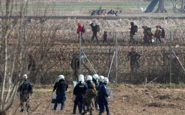 Σπεύδουν 400 αστυνομικοί στον Έβρο για την ενίσχυση των συνόρων