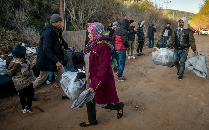 Υπουργείο Μετανάστευσης: Αποσυμφόρηση των νησιών – Μείωση 5,3% όσων μένουν στα ΚΥΤ
