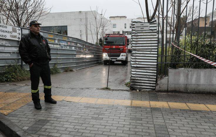 Σβήστηκε η φωτιά που είχε ξεσπάσει στο Ειρηνοδικείο Αθηνών