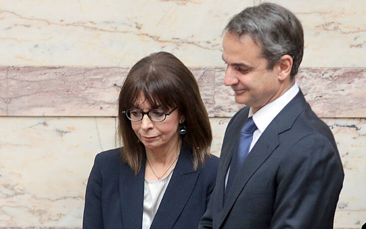 Τηλεδιάσκεψη Μητσοτάκη – Σακελλαροπούλου την Τετάρτη