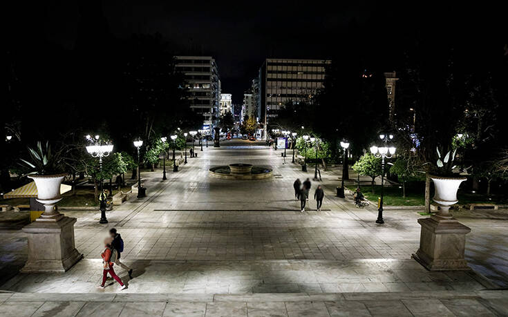 Κορονοϊός: Το έγγραφο που θα συμπληρώνουν όσοι φτάσουν στην Ελλάδα και μπαίνουν σε καραντίνα