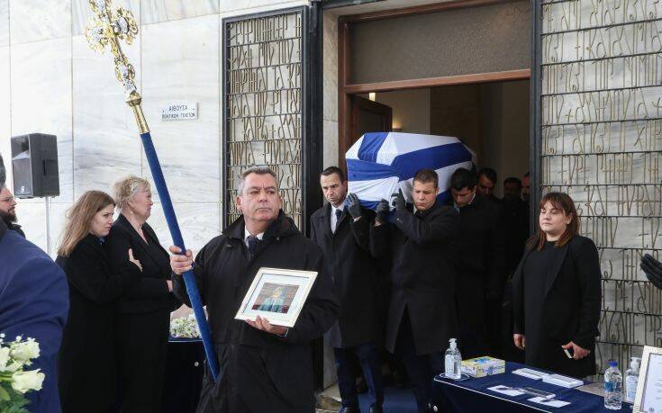 Το τελευταίο αντίο στον Φίλιππο Πετσάλνικο