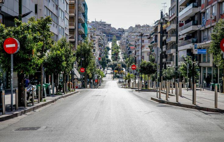 Δημοσκοπήσεις και κορονοϊός: Πώς βλέπουν οι Έλληνες τα μέτρα, τι λένε για τον Σωτήρη Τσιόδρα και η διαφορά ΝΔ – ΣΥΡΙΖΑ