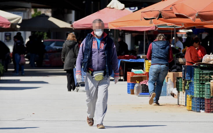 Κορονοϊός: Εντείνονται οι έλεγχοι στις λαϊκές αγορές