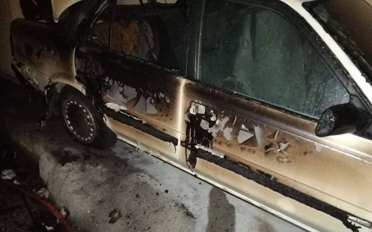 Περίεργη πυρκαγιά σε αποθήκη ΜΚΟ στη Χίο - Κάηκαν όλα τα αρχεία της... 1