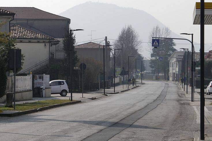 Πώς μία μικρή ιταλική πόλη κατάφερε να αντισταθεί στον κορονοϊό