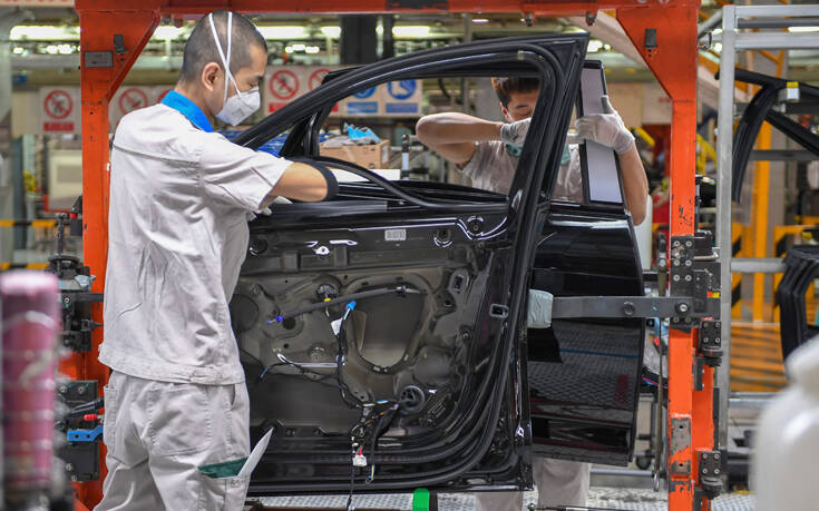 Κορονοϊός: Ξεκινά η παραγωγή στα εργοστάσια αυτοκινήτων στην Κίνα
