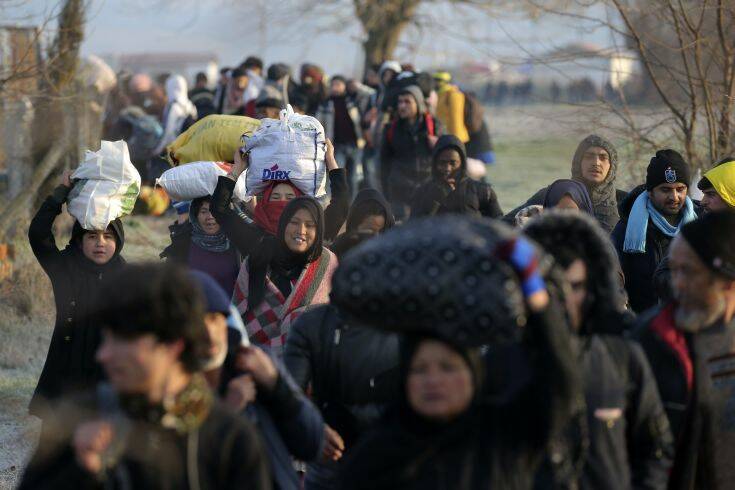 Ο υπουργός Εσωτερικών της Τουρκίας «έστειλε» στην Ελλάδα πάνω από 76.000 πρόσφυγες και μετανάστες