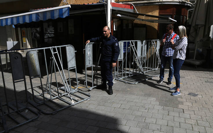 Κλειστά μέχρι Δευτέρα τα οδοφράγματα της Κύπρου λόγω κορονοϊού
