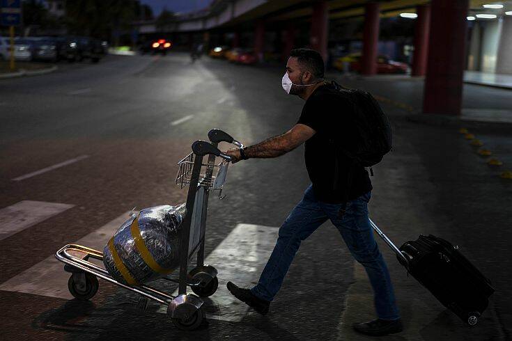 Κορονοϊός: Σε καραντίνα βάζει η Κούβα 32.500 ξένους τουρίστες