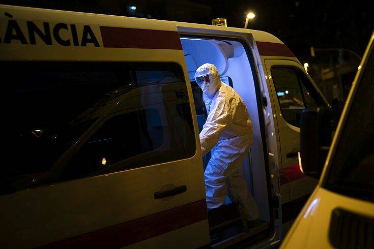 Κορονοϊός στην Ισπανία: Συνεχίζεται ο εφιάλτης &#8211; 832 νεκρούς μέσα σε 24 ώρες
