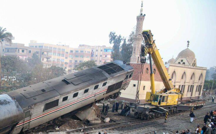 Σύγκρουση τρένων στο Κάιρο, 13 επιβάτες τραυματίες