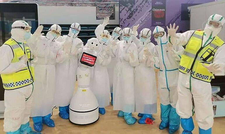 Ολόκληρη πτέρυγα νοσοκομείου στην Κίνα στελεχώνεται με ρομπότ