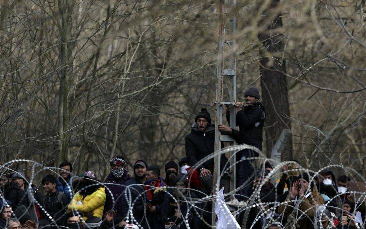 Προσφυγικό: 100 επιπλέον φύλακες και οχήματα με θερμικές κάμερες στέλνει η Κομισιόν στον Έβρο