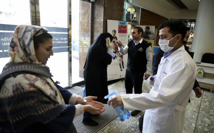 Ιράν: Ξεκινούν οι κλινικές δοκιμές του πρώτου ιρανικού εμβολίου σε ανθρώπους