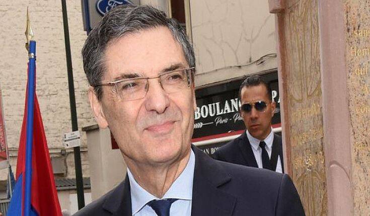 Γαλλία – Κορονοϊός: Πέθανε ο πρώην υπουργός Πατρίκ Ντεβετζιάν