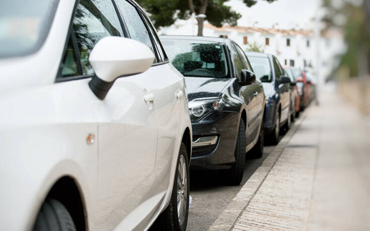 Ιστορικό χαμηλό για τις πωλήσεις αυτοκινήτων τον Ιανουάριο του 2022 στην ΕΕ