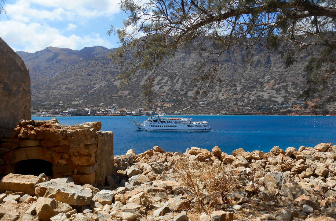 Το μικρό νησάκι στην Κρήτη που έγινε συνώνυμο του πόνου και της καραντίνας 7