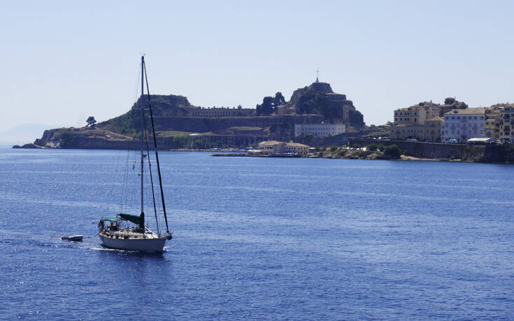 Αγωνιούν οι επιχειρηματίες της Κέρκυρας για την επόμενη μέρα των νέων μέτρων