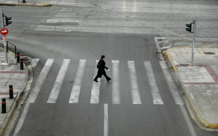 Δήμος Αθηναίων: Επαναδιαγράμμιση εκατοντάδων διαβάσεων πεζών