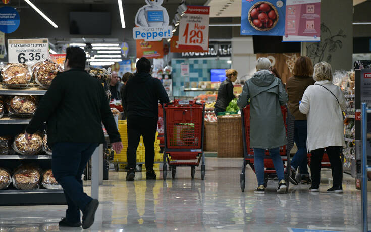 Παράταση της λειτουργίας των σούπερ μάρκετ για σήμερα Μ. Παρασκευή, έως τις 20.30