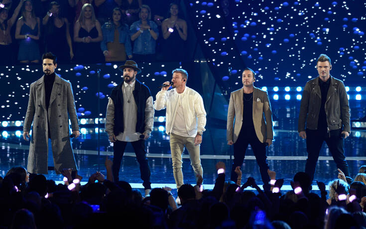 Οι Backstreet Boys επανενώθηκαν διαδικτυακά για τον κορονοϊό