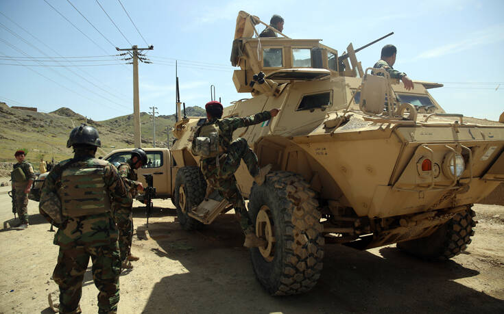 Αφγανιστάν: Οι αμερικανικές δυνάμεις αποσύρθηκαν από τη βάση της Κανταχάρ