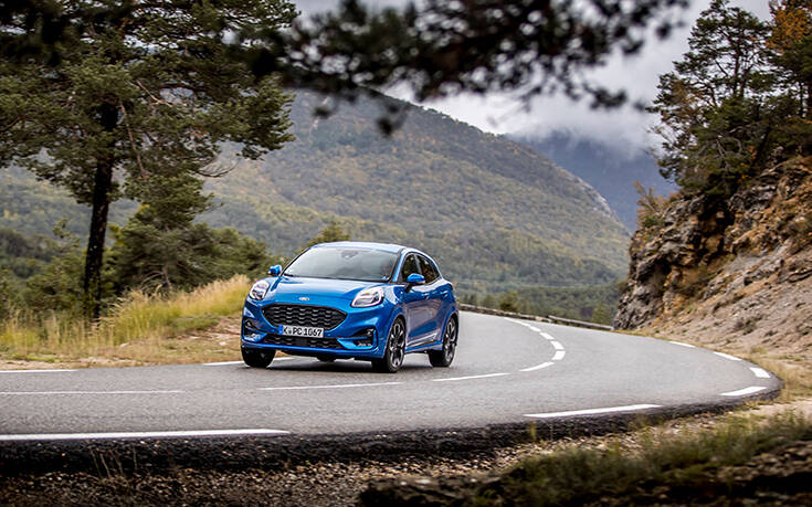 Ξεχωρίζει με τη σπορ εμφάνισή του το Ford Puma ST-Line
