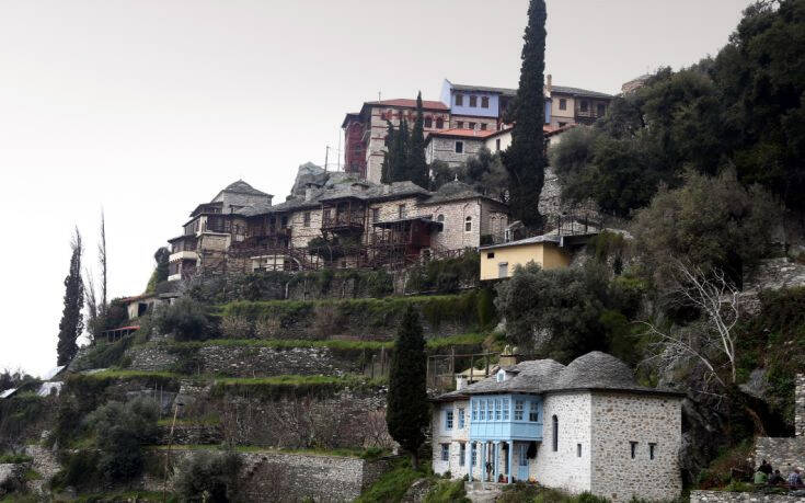 Έως τις 17 Μαΐου η αναστολή επισκέψεων στο Άγιο Όρος