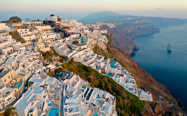 Γερμανία: «Πιθανές οι διακοπές στα ελληνικά νησιά αν πάνε όλα καλά με κορονοϊό»