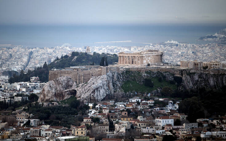 Αεροσκάφη θα πετάξουν πάνω από την Ακρόπολη σήμερα το μεσημέρι