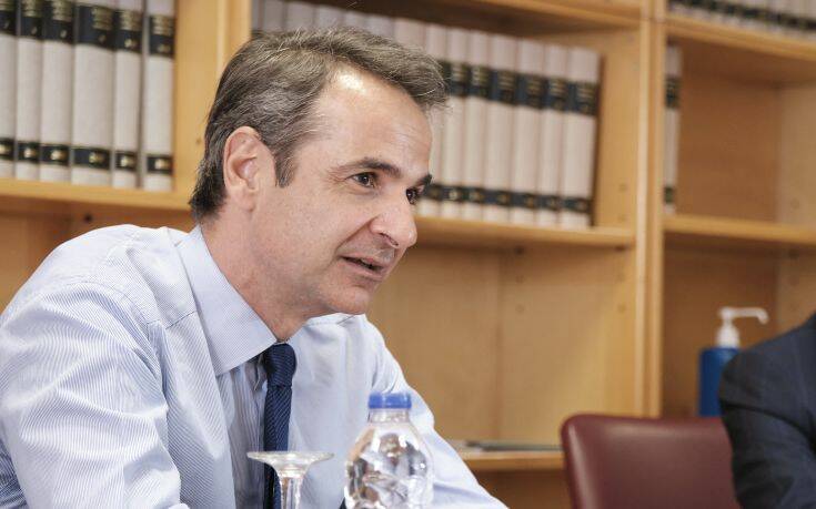 Κυριάκος Μητσοτάκης: Θα συναντηθεί με τον πρόεδρο της UEFA και τον Τζον Σαρμπάνης