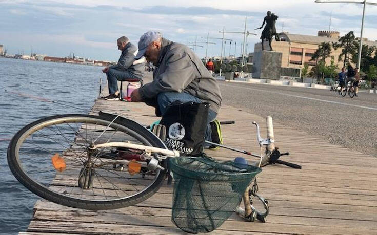 Οι ιστορίες των παραδοσιακών ψαράδων στην παραλία της Θεσσαλονίκης