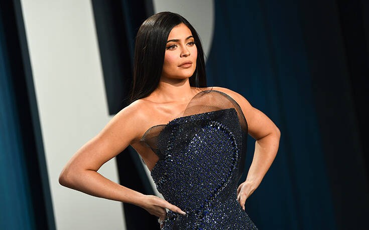 To Forbes εκθέτει την Kylie Jenner και την κατηγορεί για ψευδή οικονομικά στοιχεία