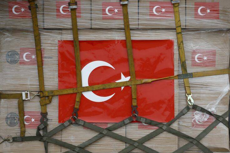Κορονοϊός: Το πλάνο της Τουρκίας για την επάνοδο στην ομαλότητα