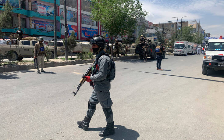 Στόχος επίθεσης ο Αφγανός αντιπρόεδρος- Ο ίδιος γλίτωσε, δύο άνθρωποι σκοτώθηκαν