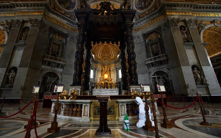 Βατικανό: Η βασιλική του Αγίου Πέτρου άνοιξε μετά από δύο μήνες