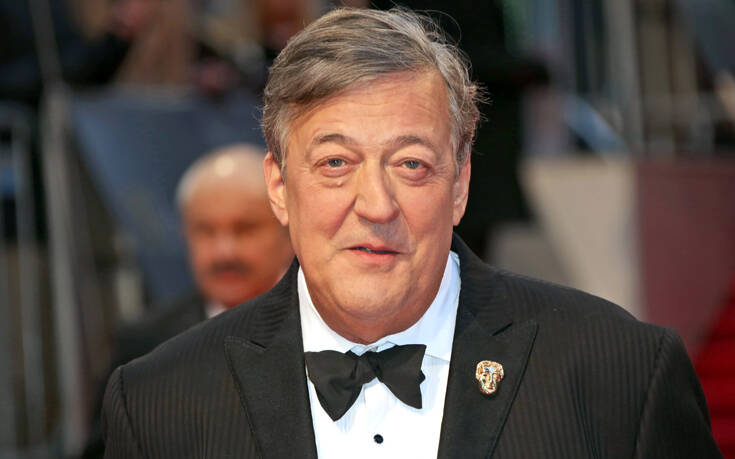 Stephen Fry: Δανείζει τη φωνή του σε ψηφιακό παιχνίδι για την ψυχική υγεία των παιδιών