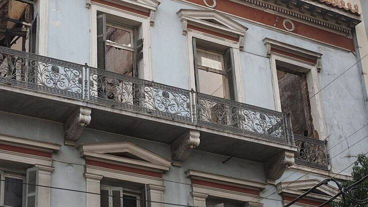 Αυτοψία στην οικία Αλεξάνδρου Σούτσου μετά την πυρκαγιά