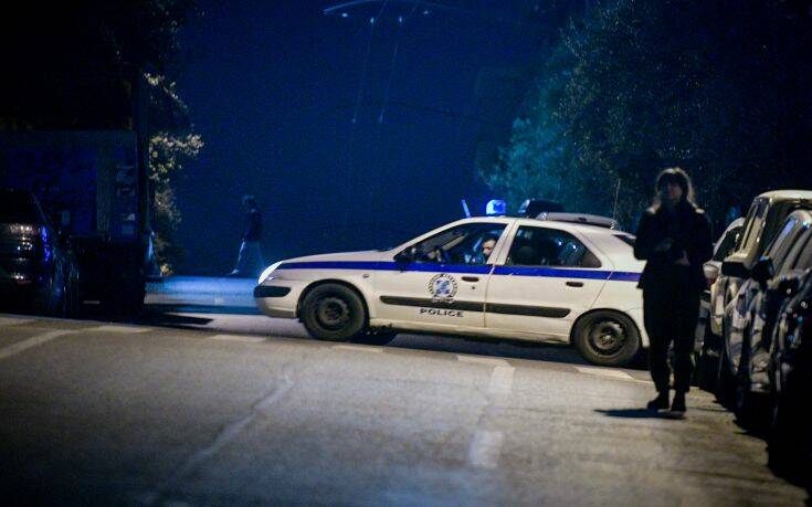 Περιπετειώδης σύλληψη διακινητή στη Θεσσαλονίκη – Έπεσε με το όχημα του σε βράχο