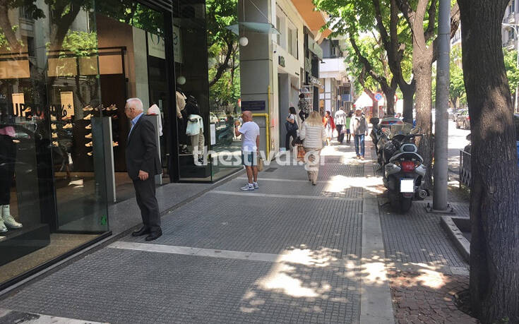 Πρεμιέρα με αισιοδοξία και… αποστάσεις για τα εμπορικά καταστήματα της Θεσσαλονίκης