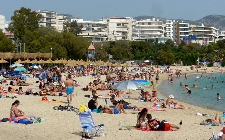 Αύξηση κρατήσεων για διακοπές στην Ελλάδα, τις Βαλεαρίδες και την Πορτογαλία καταγράφουν τουριστικές εταιρίες