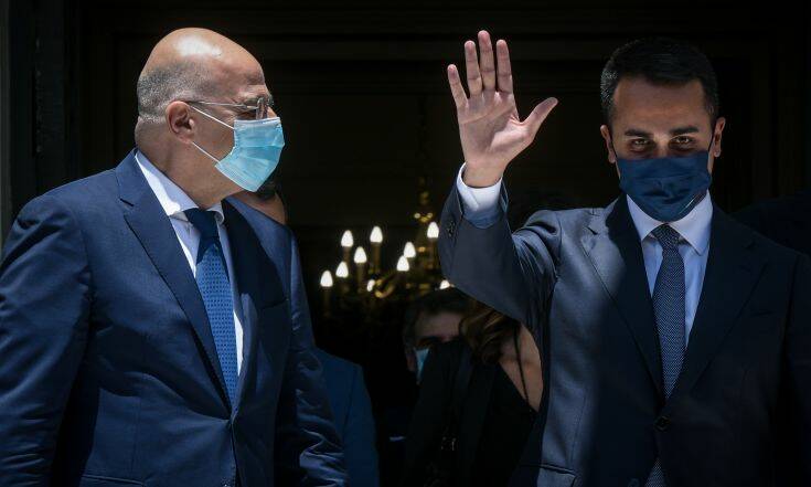 Λουίτζι Ντι Μάιο: Ιστορική στιγμή η συμφωνία για την ΑΟΖ – Ευτυχής που η Ελλάδα θα υποδεχτεί Ιταλούς τουρίστες