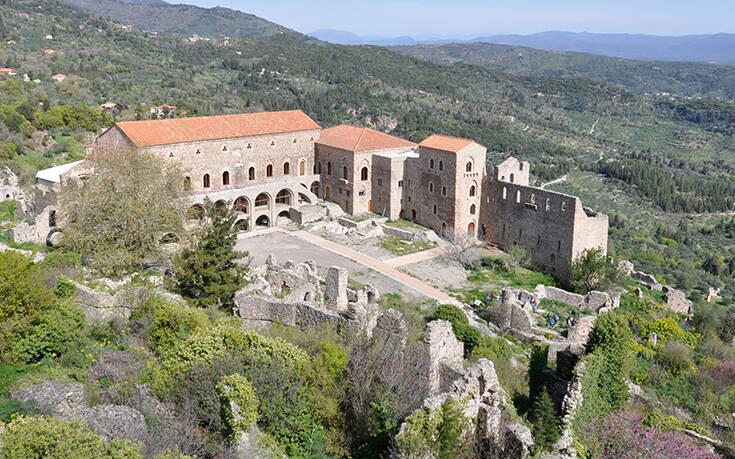 Ζωντανεύει η καστροπολιτεία του Μυστρά