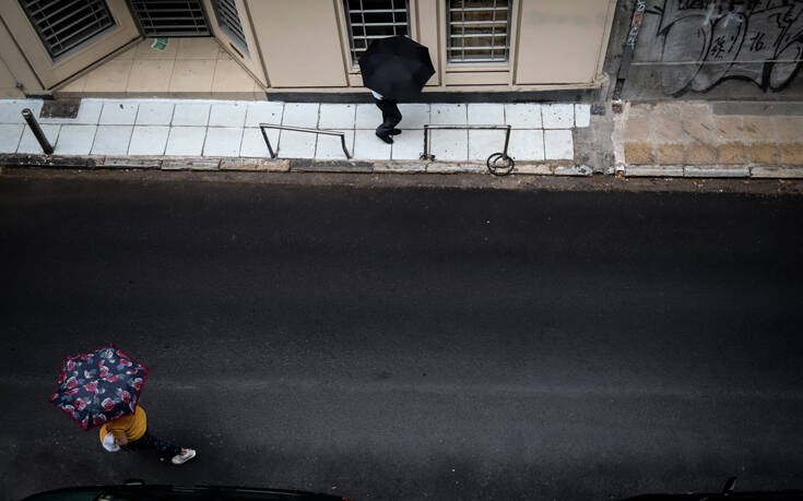 Καιρός: Βροχές και καταιγίδες – Μικρή πτώση της θερμοκρασίας