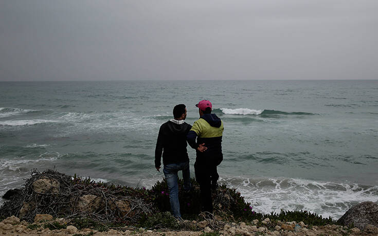 Πάνω από 1.000 πρόσφυγες αναχώρησαν από τα νησιά του Ανατολικού Αιγαίου