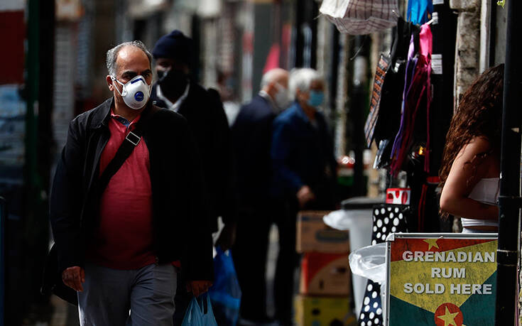 Επιστροφή στην κανονικότητα και στην Ευρώπη: Ανοίγουν σχολεία, υπαίθριες αγορές και κινηματογράφοι